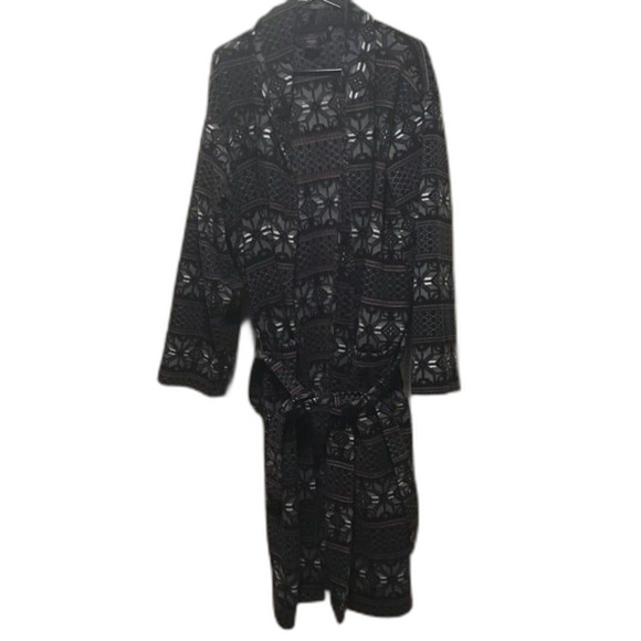Faded Glory Robe One Size Fits All Black, Red and Gray Colored - Picture 1 of 3